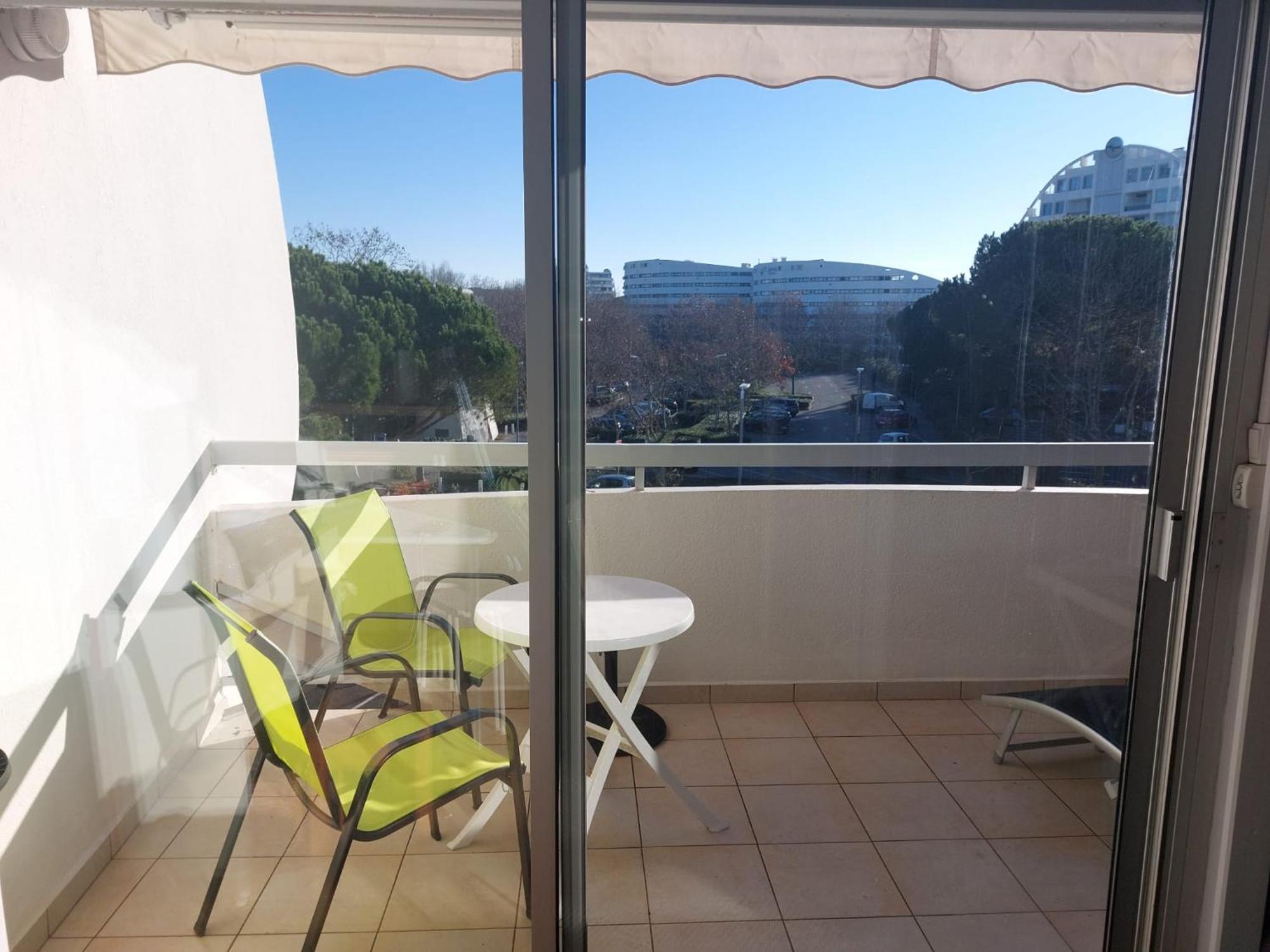 Joli Studio Avec Piscine A 200M De La Plage Parking Prive La Grande Motte Exteriör bild